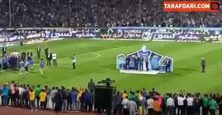 تشویق وریا غفوری توسط هواداران / فیلم