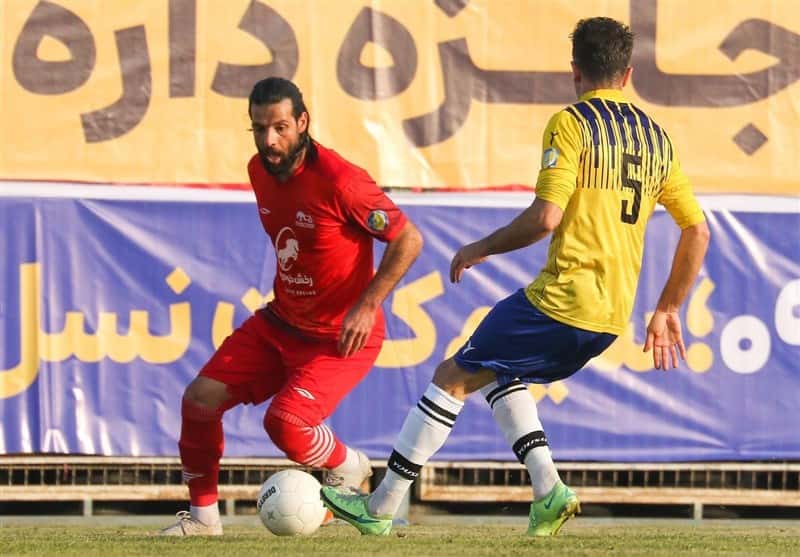 تراکتور 3-2 نفت مسجدسلیمان / با هتریک عباس زاده، نسخه نفت پیچیده شد
