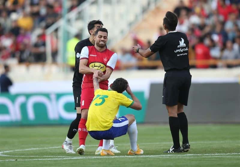 حیدر سلیمانی: داوران بازی پرسپولیس و نفت آبادان قضاوت خوبی داشتند