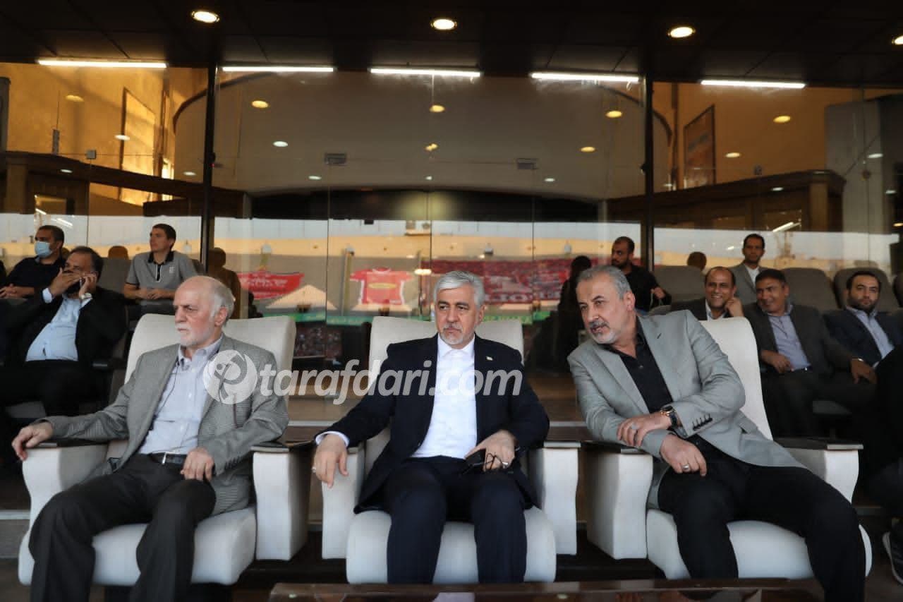 پرسپولیس - نفت آبادان | حضور وزیر ورزش در ورزشگاه آزادی