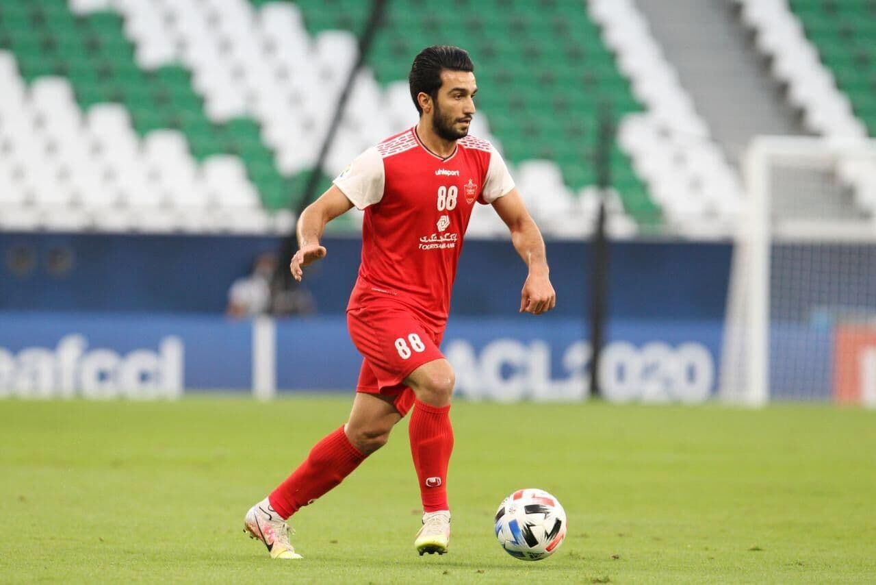 سیامک نعمتی: بازیکنان پرسپولیس از فصل گذشته 20 تا 30 درصد طلب دارند