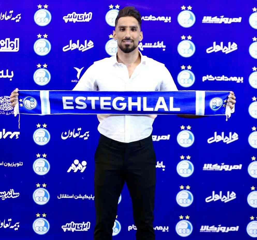قرارداد سینا سعیدی فر، گلر سوم استقلال تمدید شد