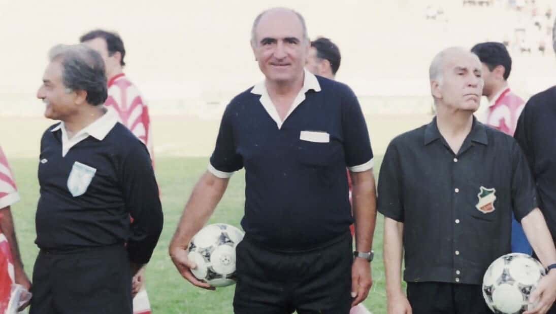 داور