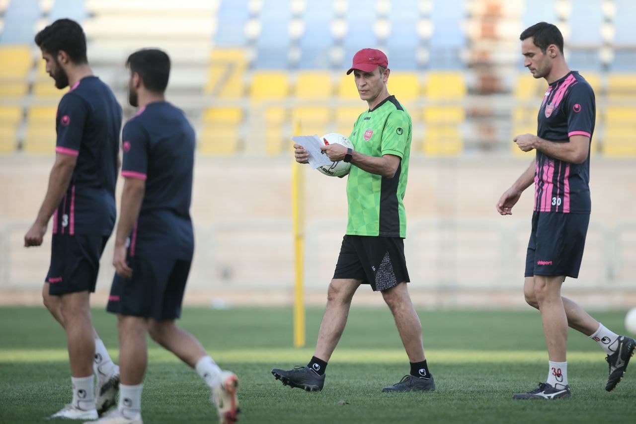 دیدار تدارکاتی پرسپولیس و گل گهر در ورزشگاه آزادی