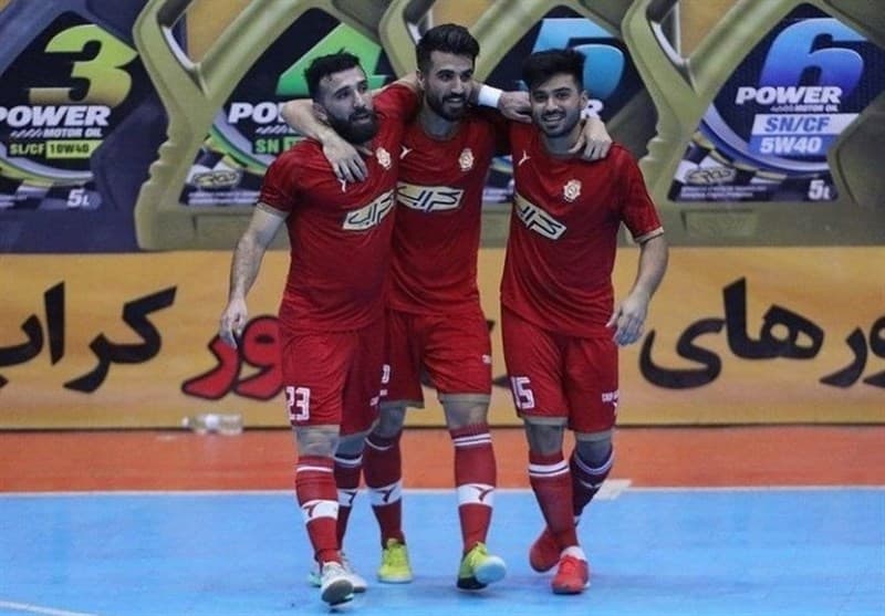 لیگ برتر فوتسال | گیتی پسند شکست خورد، کراپ صدرنشین شد