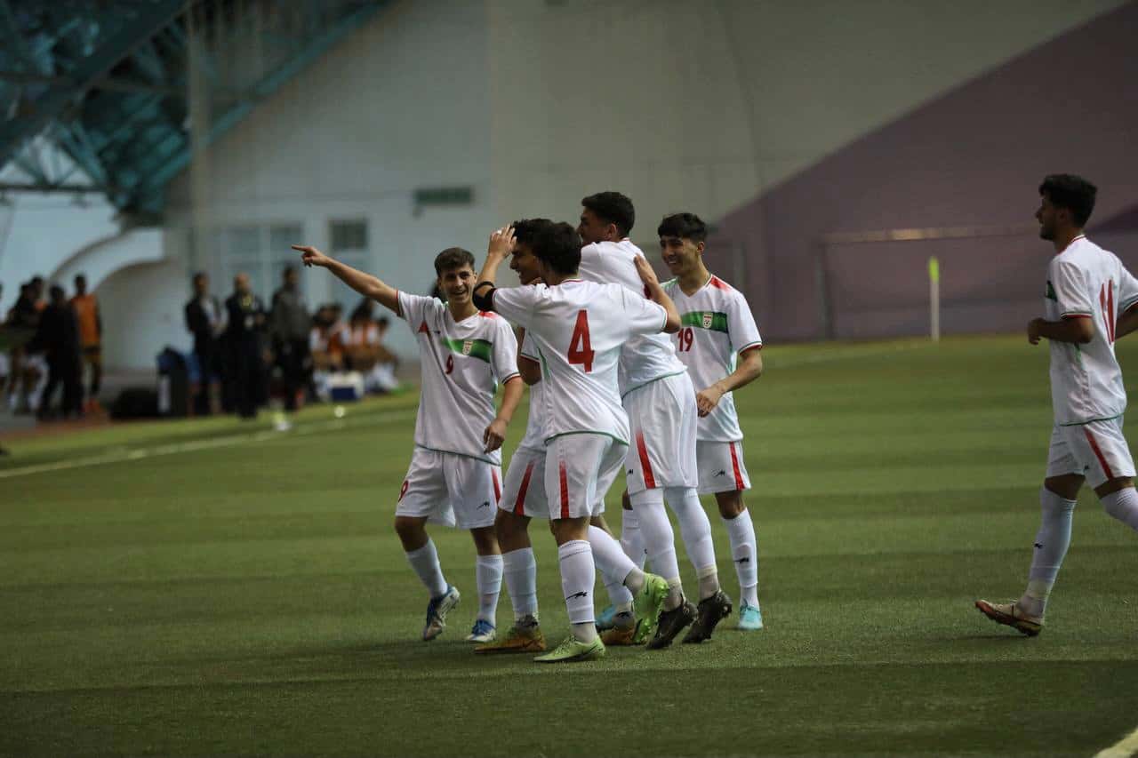 پبروزی پرگل نوجوانان ایران مقابل میزبان