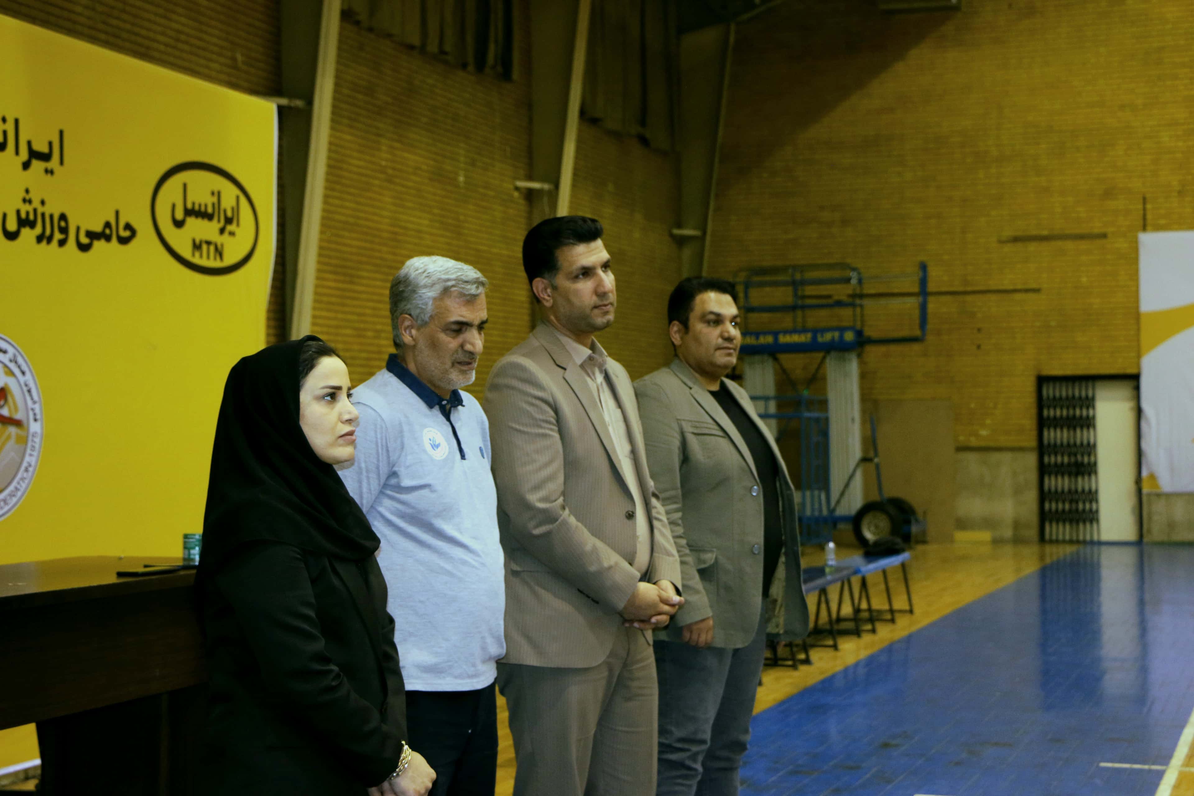 آغاز اردوی تیم ملی هندبال بانوان با حمایت باشگاه سنگ آهن بافق یزد