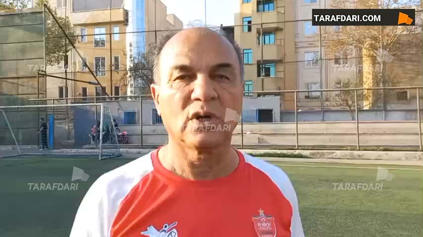 رحیم یوسفی: فقط از خط هافبک پرسپولیس انتقاد کردم؛ نیمه اول برابر سپاهان باید ۵ گل میخوردیم / فیلم
