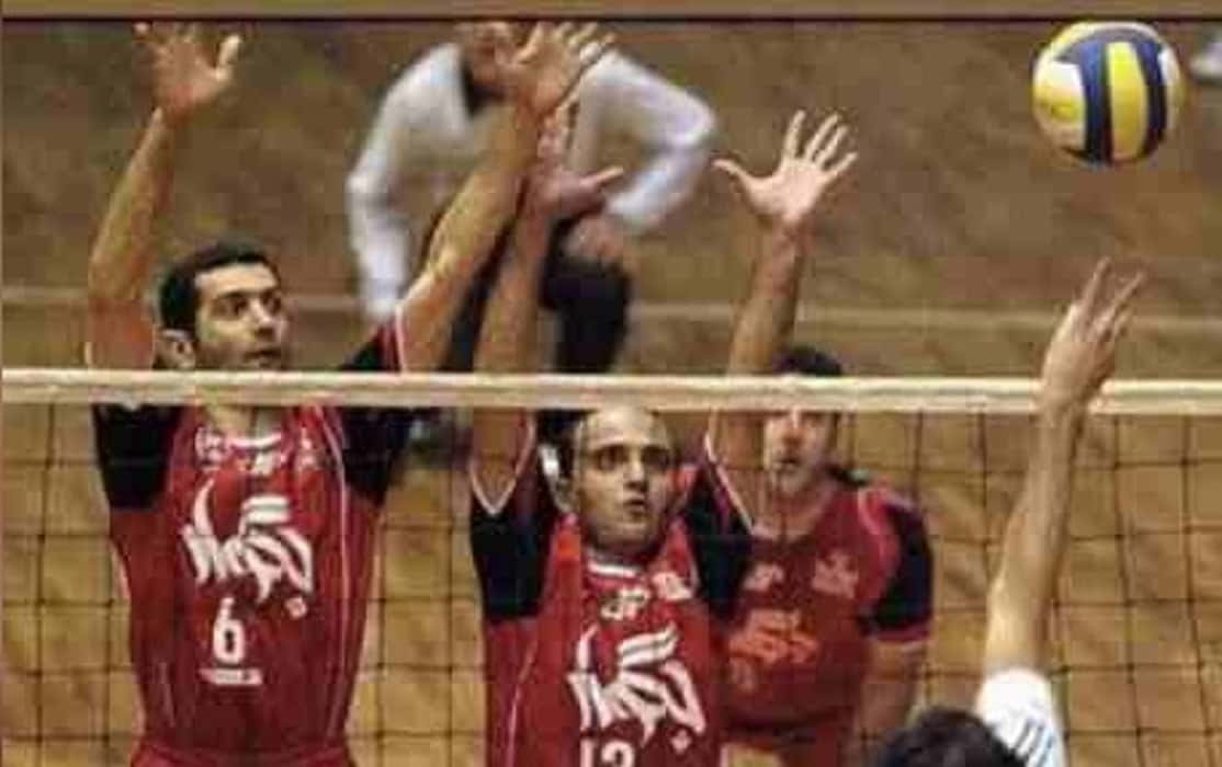 خاطره بازی سرمربی تیم ملی والیبال با لباس سرخ/ عطایی پرسپولیسی!