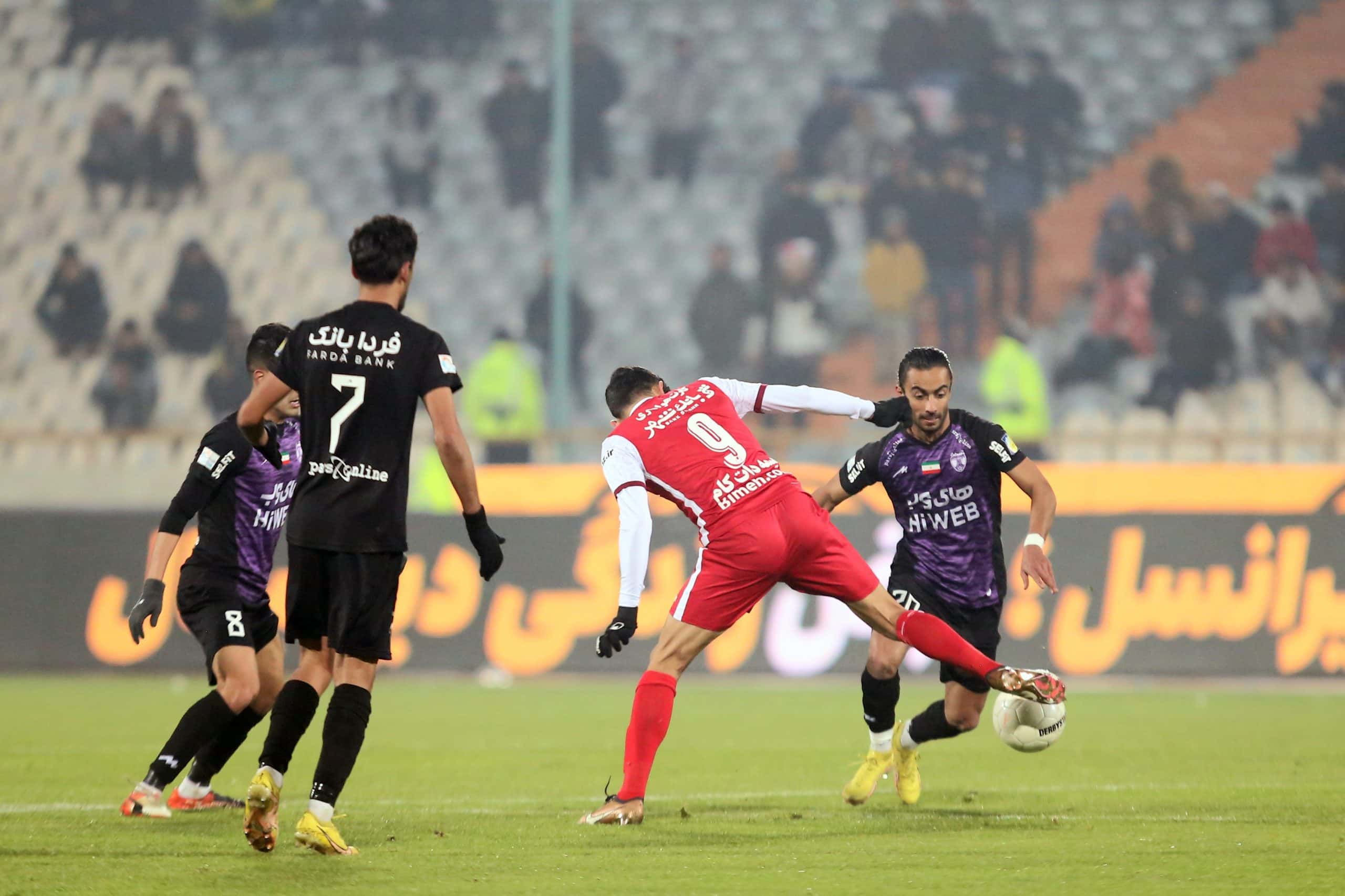 حسن خان محمدی: پرسپولیس هافبک های پرسپولیس را از کار انداخت