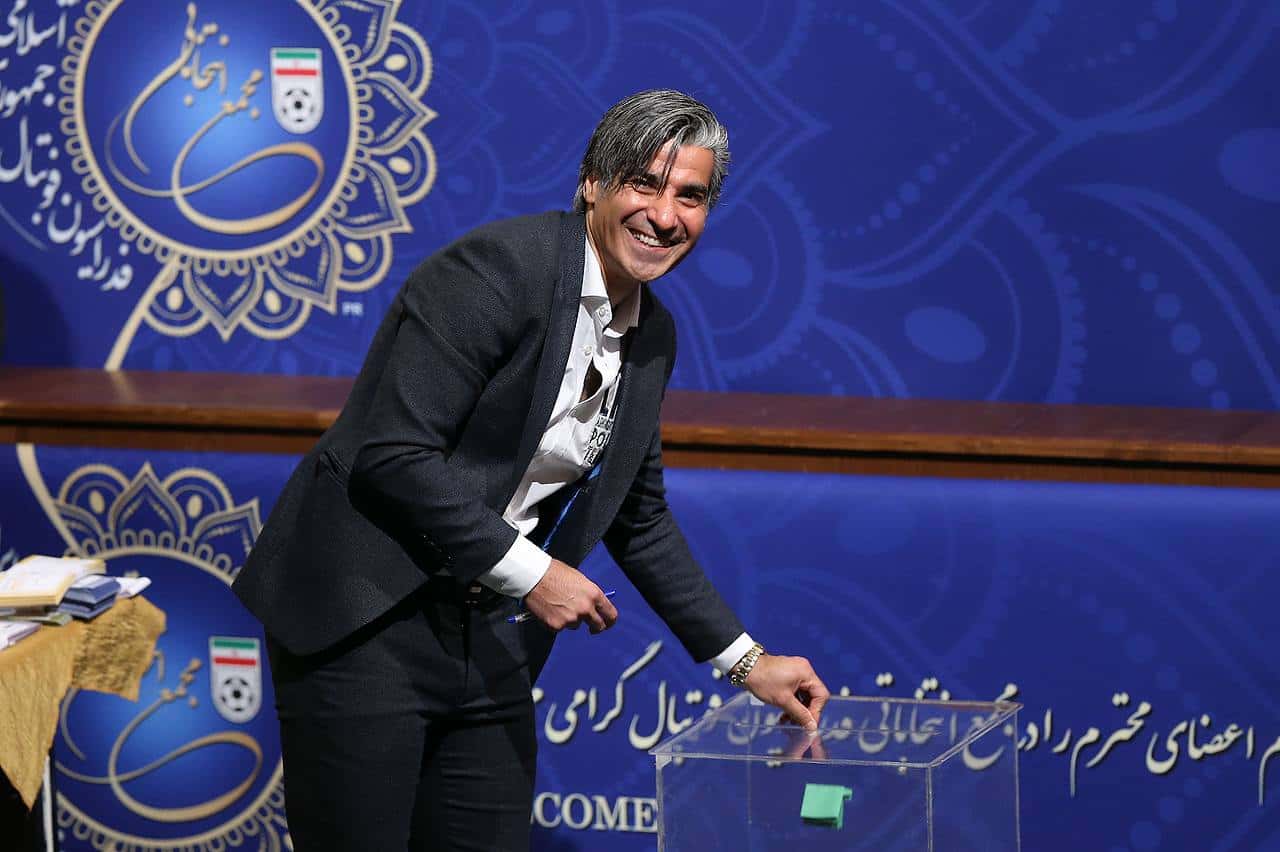 وحید شمسایی: هنوز هم لیگ فوتسال روی کاکل باتجربه ها می چرخد