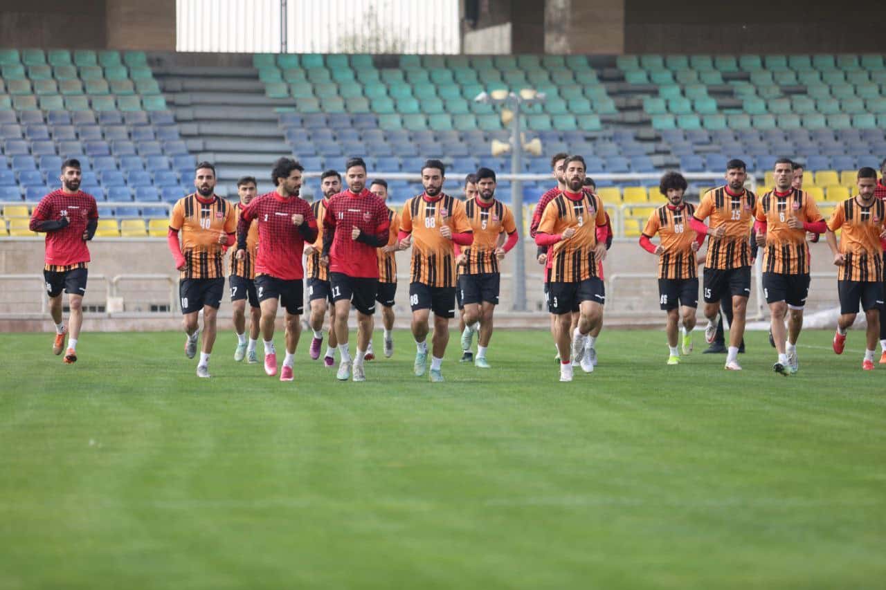 ممنوع الخروجی پرسپولیسی ها مانع بزرگ برگزاری اردوی پرسپولیس