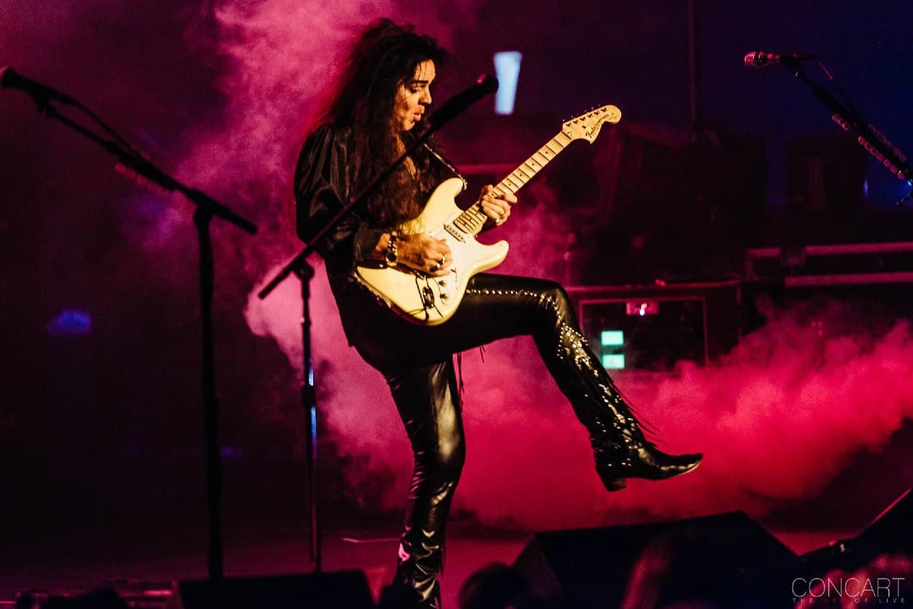 دانلود آهنگ Yngwie Malmsteen - Vengeance