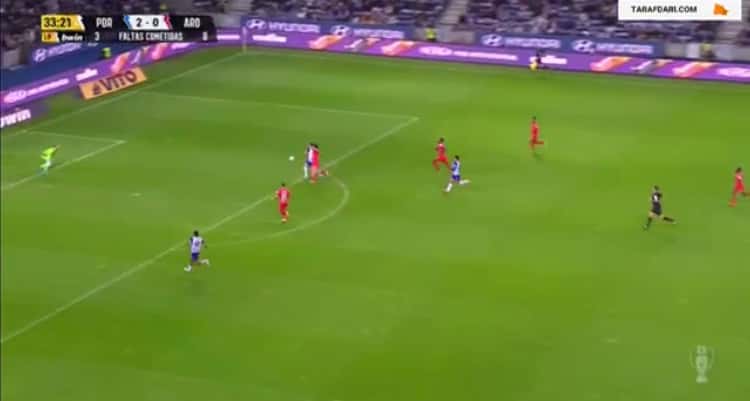 گل دوم مهدی طارمی به آروکا (پورتو 3-0 آروکا )