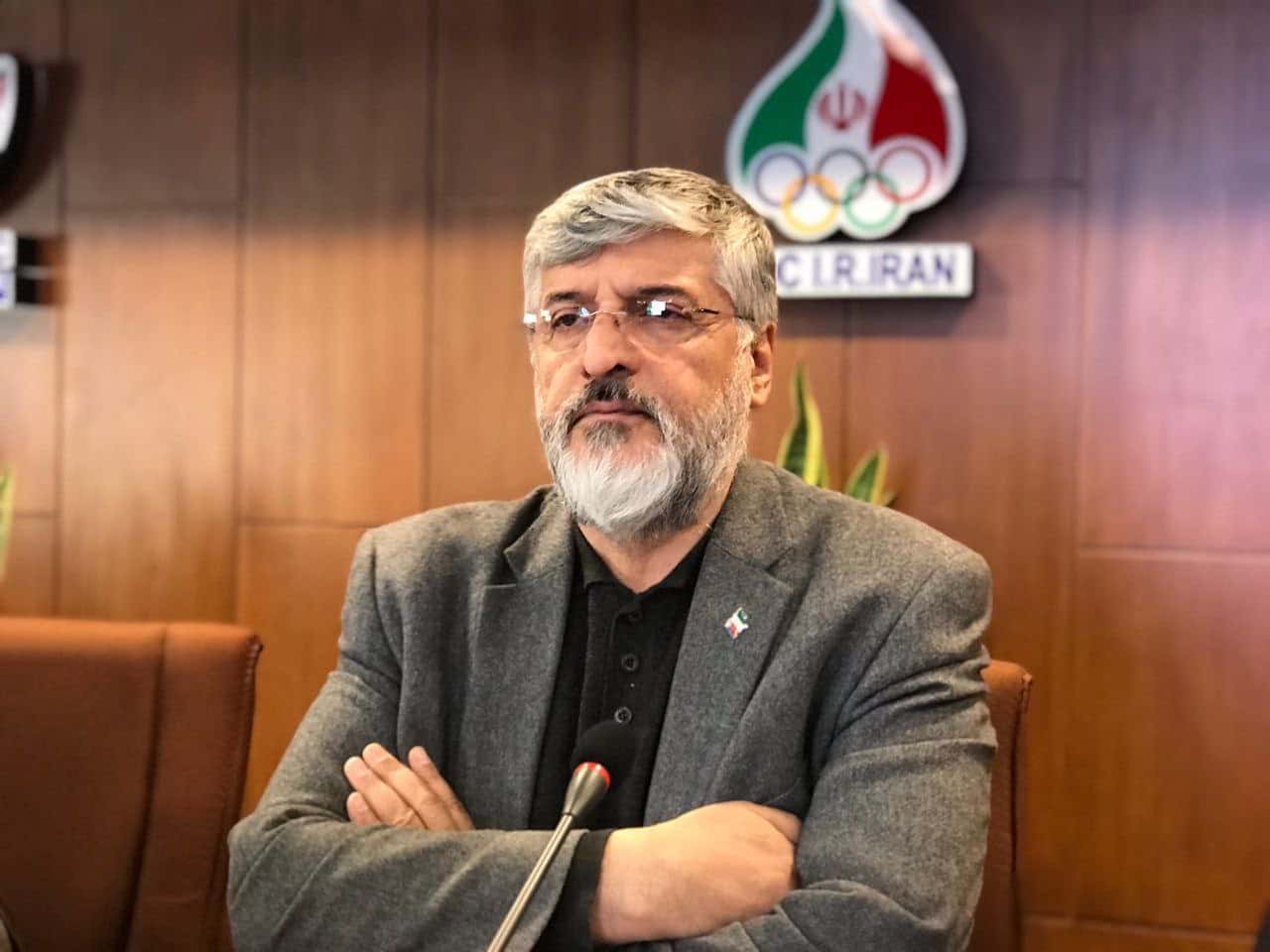 پاسخ معاون وزیر به انتقادات کاندیدای بازنده انتخابات گلف؛ پولادگر: چون باخته اید، نمیتوانید بگویید انتخابات قانونی نیست