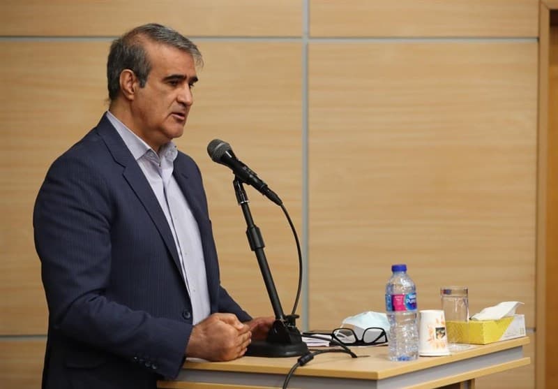 قنبرزاده: ما در تعداد تماشاگران دخل و تصرف نداریم/ نامه معاون رئیس جمهور هنوز به دستمان نرسیده است