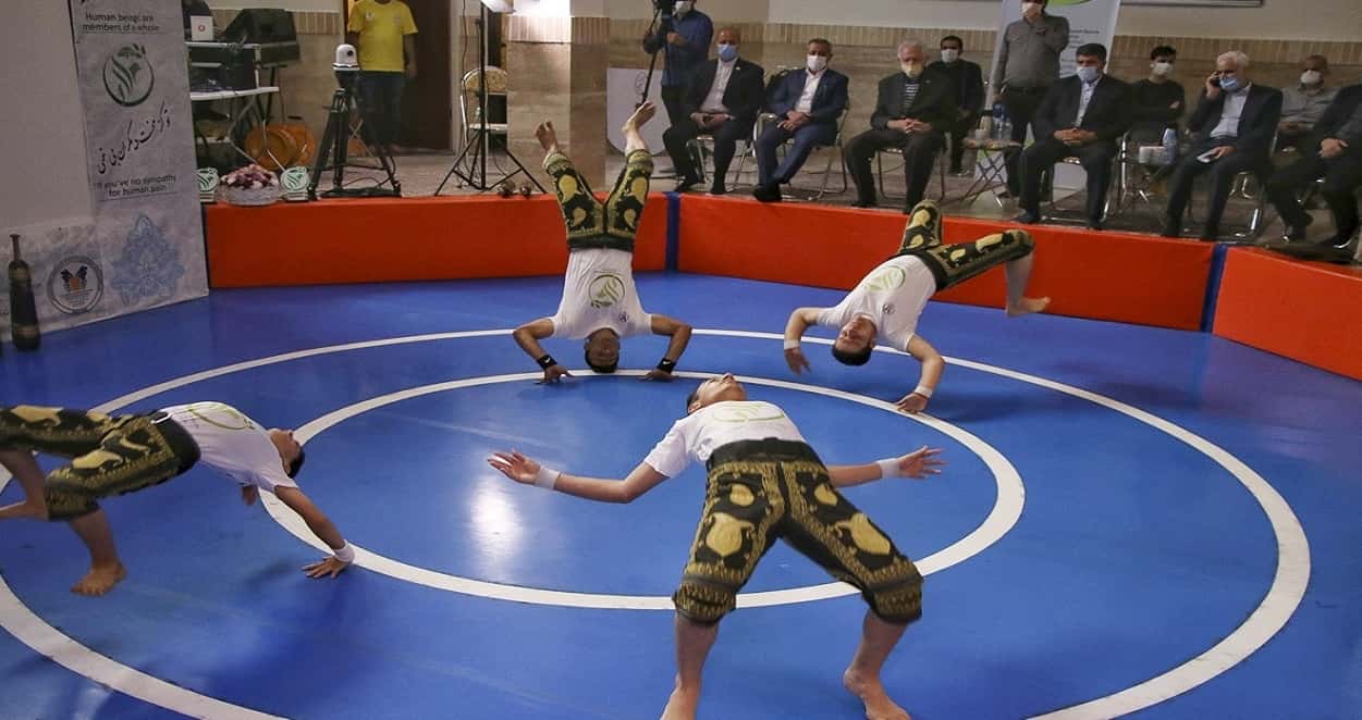 مواضع تند مدیران مستعفی علیه رییس زورخانهای/ نجار: درآمد داوران از کارگر افغانی کمتر است!