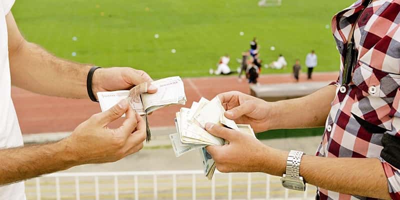 باشگاه ولخرج لیگ برتری تهدید شد؛ از سقف بودجه رد شوید، برخورد می کنیم!
