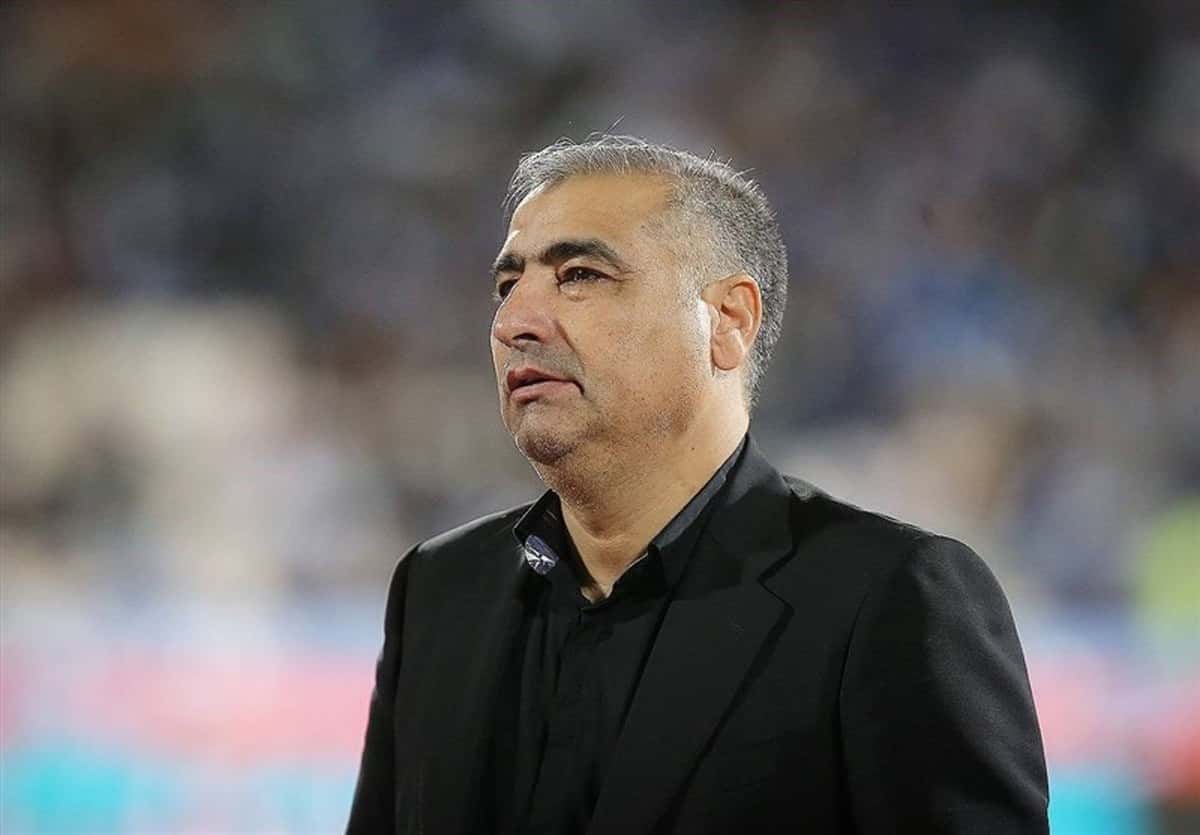 سرمربی هوادار