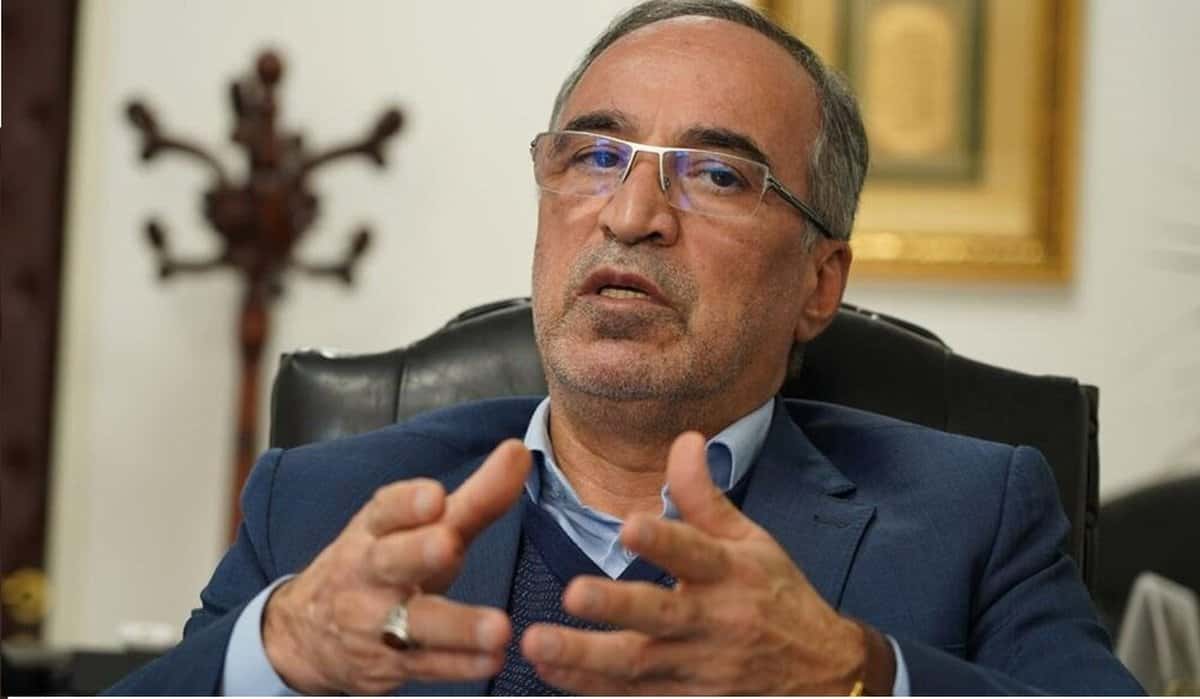 واعظ آشتیانی: فتح الله زاده ۳ جزء یک صورت مالی را نمی داند