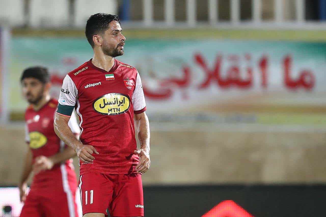آغاز فوتبال حرفه ای کاپیتان پرسپولیس از کرمان