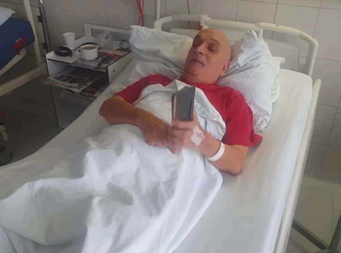 مربی سابق پرسپولیس بستری شد؛ برانکو و برادرش در بیمارستان!