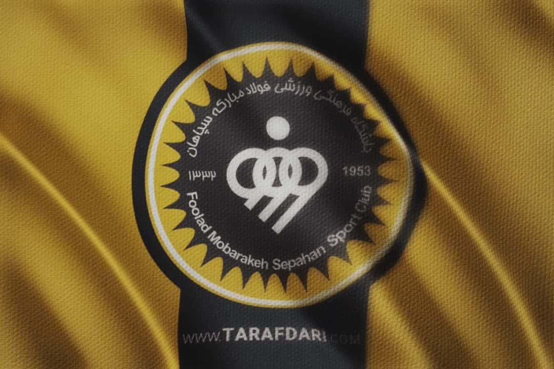 ادامه جنگ بیانیه ها
