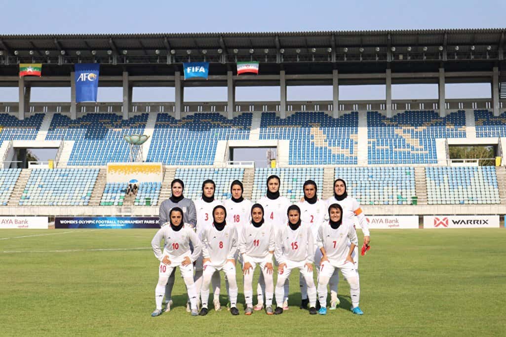 تیم ملی فوتبال بانوان وارد تهران شد