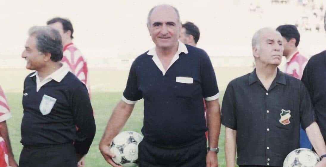 داور