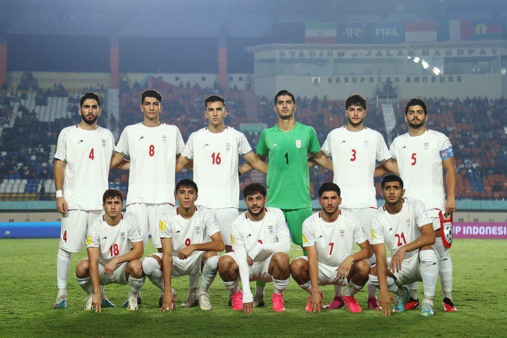آرزوی موفقیت باشگاه استقلال برای تیم ملی نوجوانان و بزرگسالان