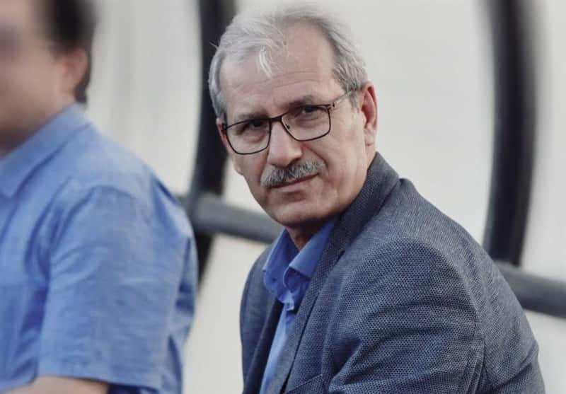 انتقاد مجری ورزشی تلویزیون از نصیرزاده؛ خودت قانون می گذاری و خودت هم رعایت نمی کنی!