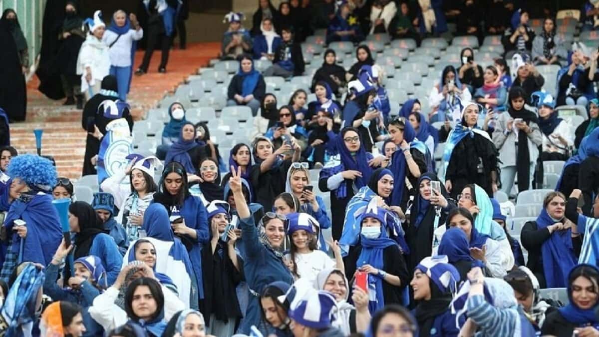 یک پرسپولیسی وسط دعوای مدیرعامل و سرمربی استقلال چه می کرد؟