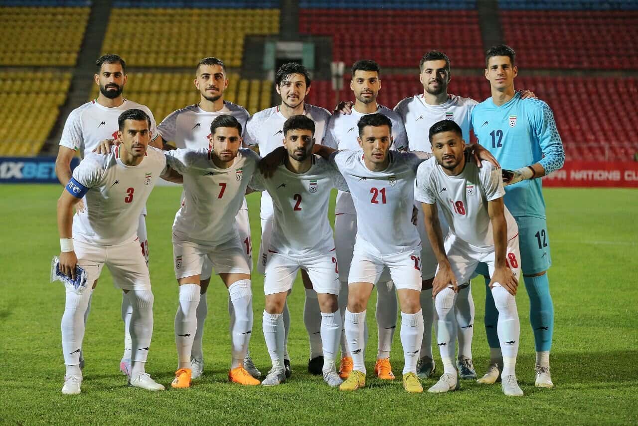 گرم کردن ملی پوشان پیش از تقابل با ازبکستان