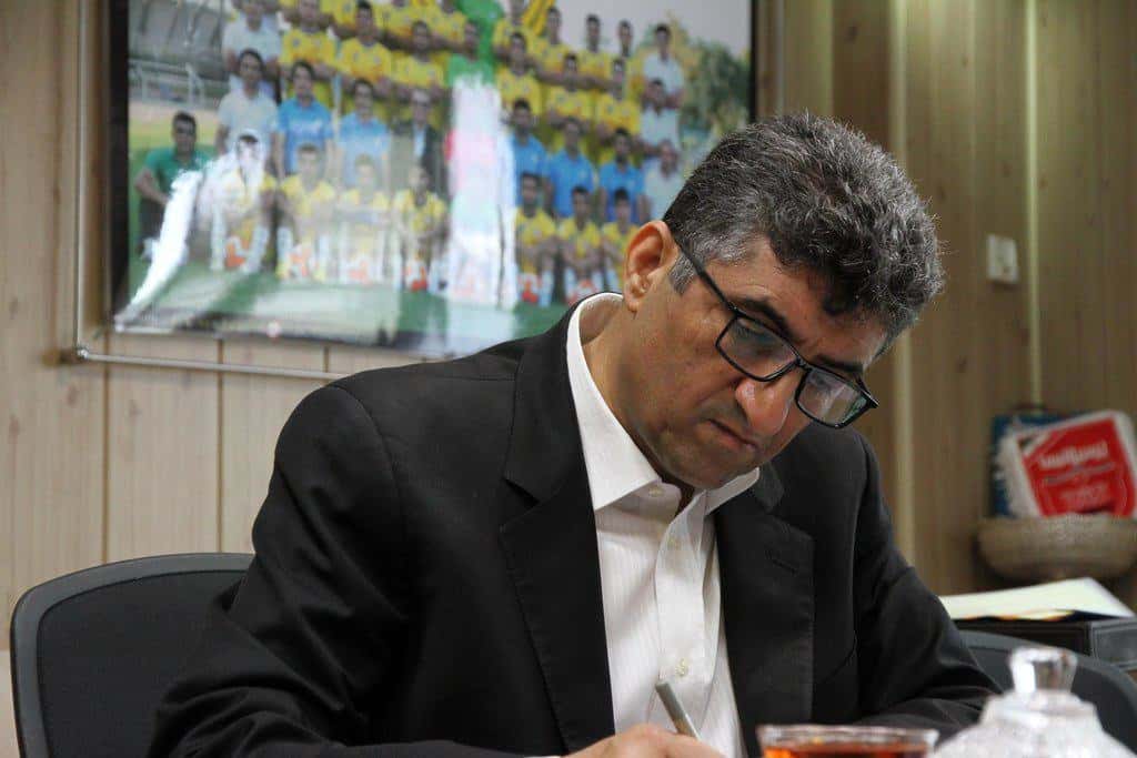 واکنش عضو هیات مدیره به ادعای هوادار خریدار پرسپولیس!
