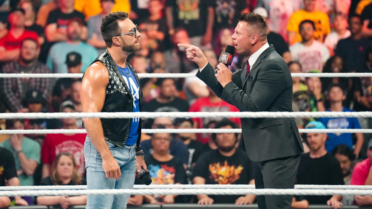 گزارش ماندی نایت راو 7 آگوست؛ قهرمان سابق جهان بازگشت/ اخبار WWE