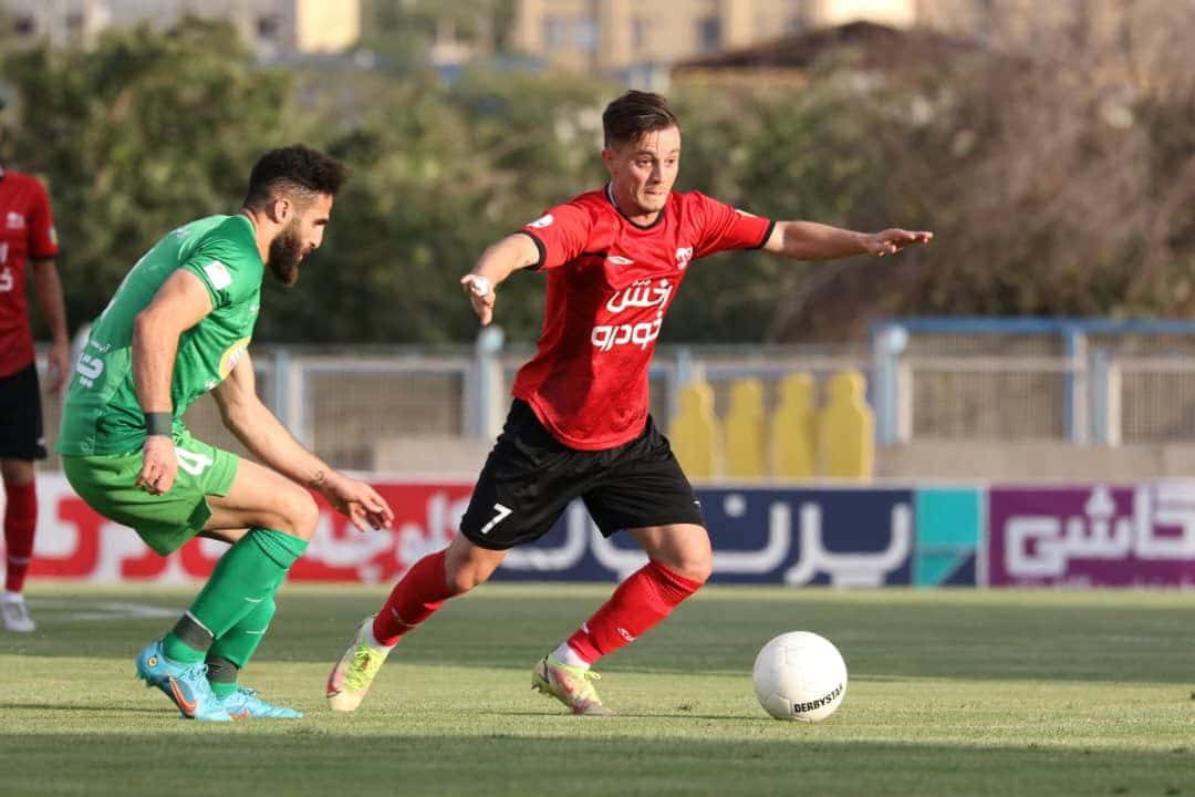 ذوب آهن 1-0 تراکتور؛ کشتی پاکو خمز در ساحل گاندوها به گل نشست!
