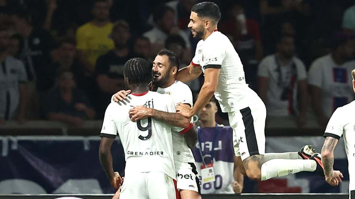 پاری سن ژرمن 2-3 نیس