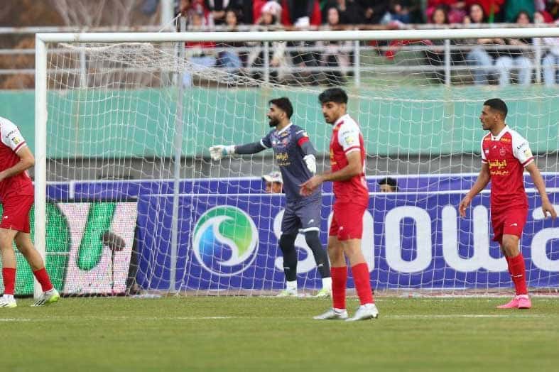 علیرضا بیرانوند: با صحبت نکردن دشمنهایم را شکست میدهم؛ به پرسپولیس خوشبین هستم