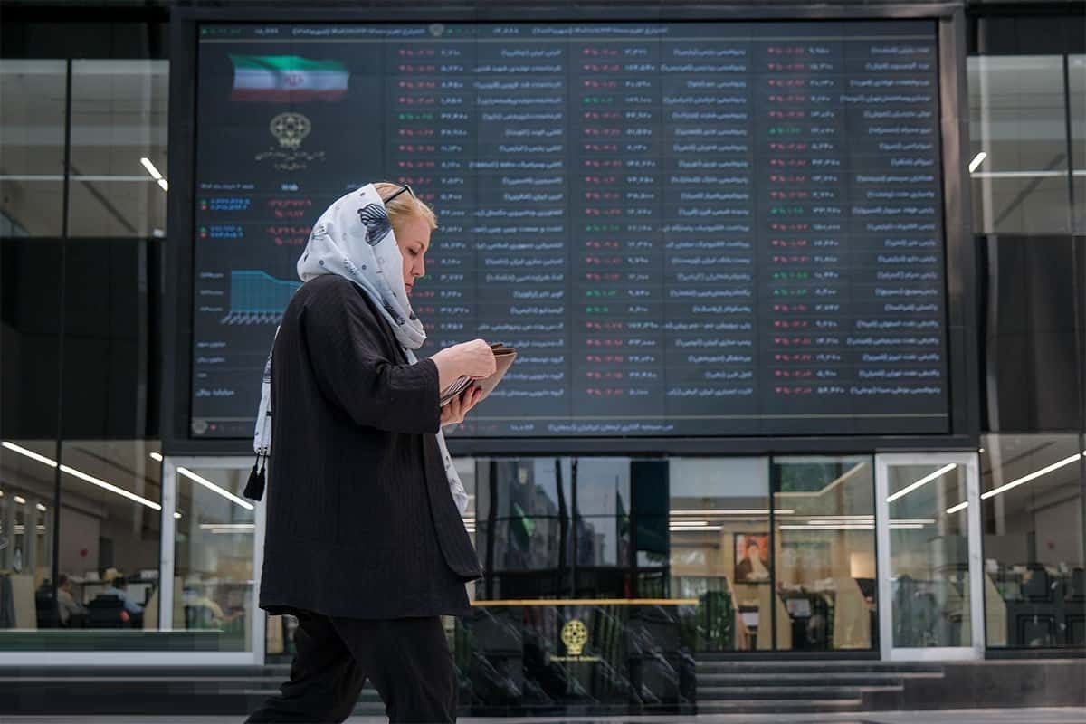 51 درصد سهام استقلال 12 دی عرضه میشود/ ارزش کل؛ نزدیک به 2 هزار میلیارد تومان