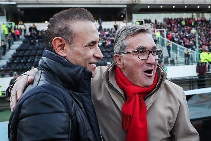 یحیی گل محمدی: برانکو استاد من بوده و حاضرم همین امشب پرسپولیس را تحویلش بدهم!
