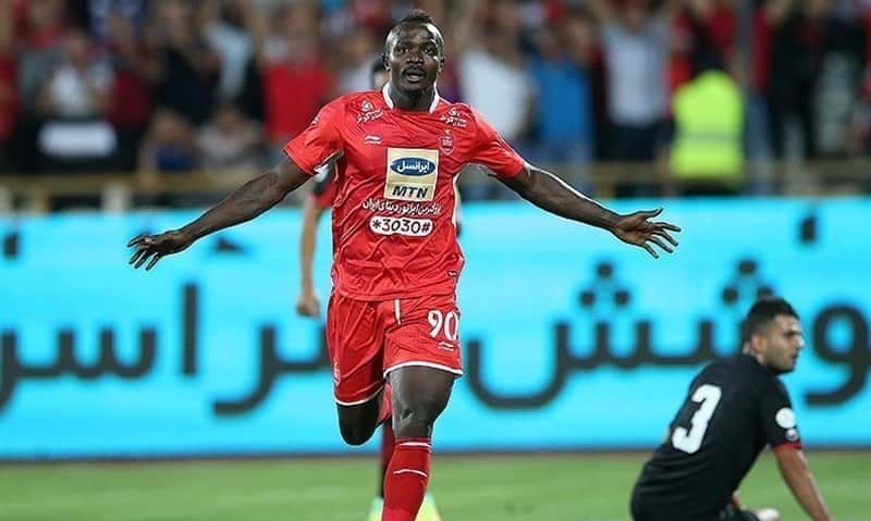 مهاجم پرسپولیس نباید دنبال تفریح باشد