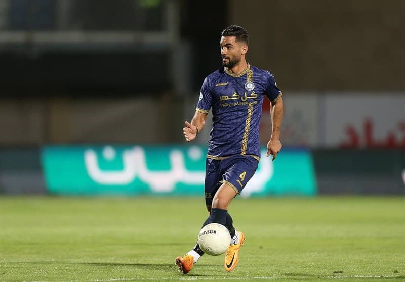 هافبک گل گهر: همیشه مقابل استقلال و پرسپولیس از داوری ضرر کرده ایم