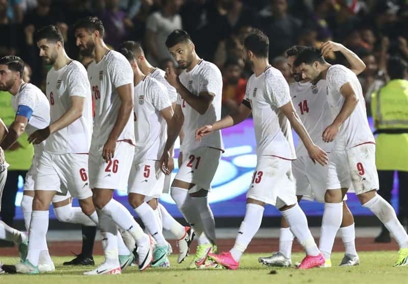 پوستر فدراسیون فوتبال به بهانه بازی ایران - فلسطین