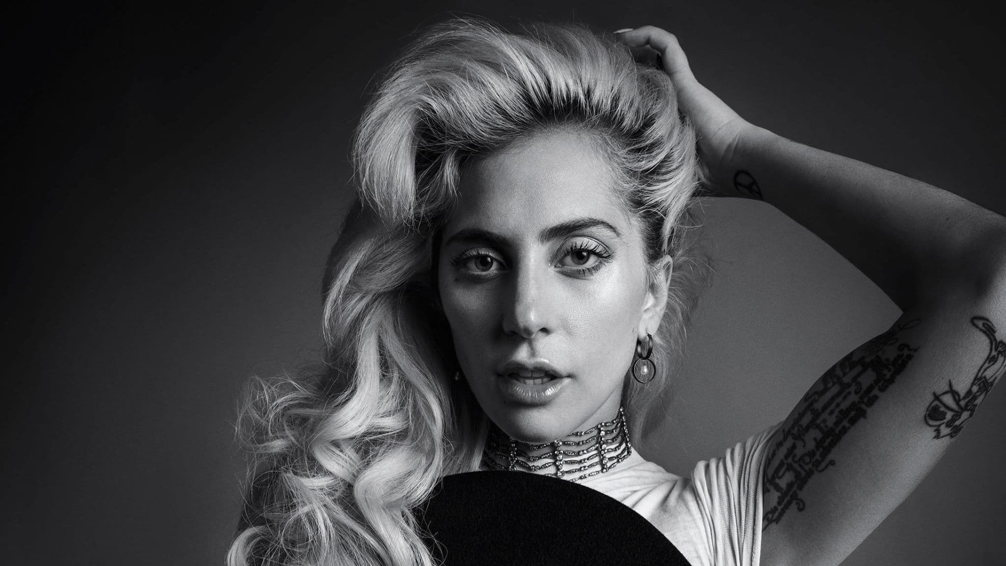 آهنگ alejandro از lady gaga