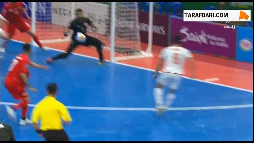 گل دیدنی بهروز عظیمی به بحرین در جام ملتهای فوتسال آسیا (ایران 4-3 بحرین)