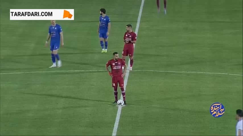 تساوی نساجی و استقلال در ورزشگاه وطنی قائمشهر