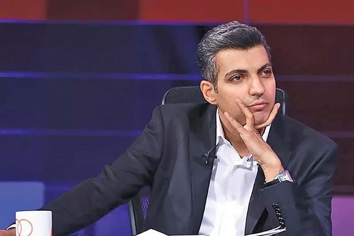 عادل فردوسی پور - گزارشگر - مجری - صداوسیما - برنامه نود