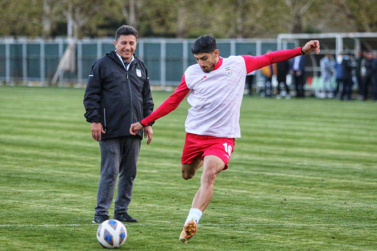 غیبت ستاره پرسپولیس مقابل ترکمنستان قطعی شد