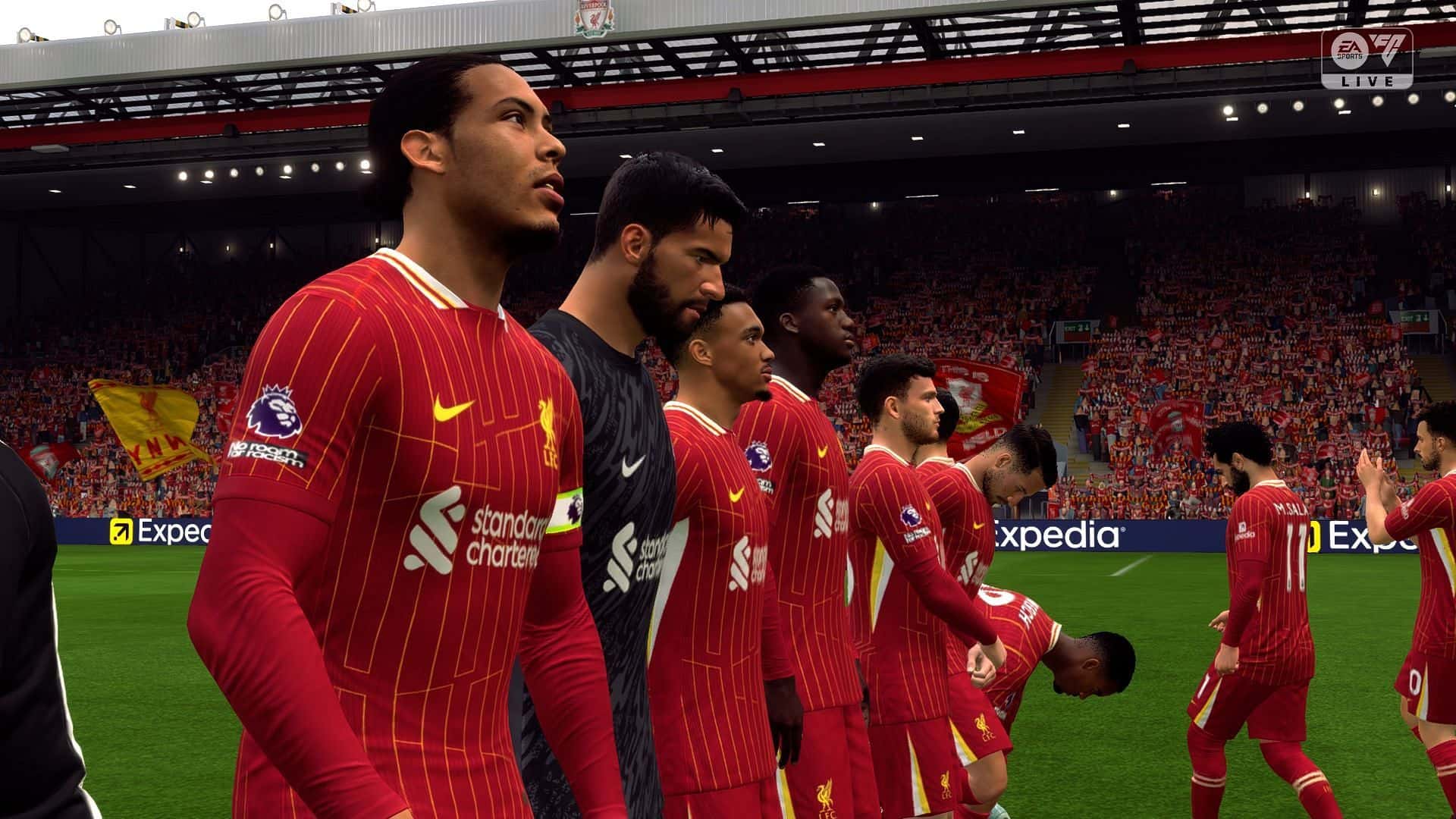ویرجیل فن دایک مدافع هلندی لیورپول در بازی FC 25