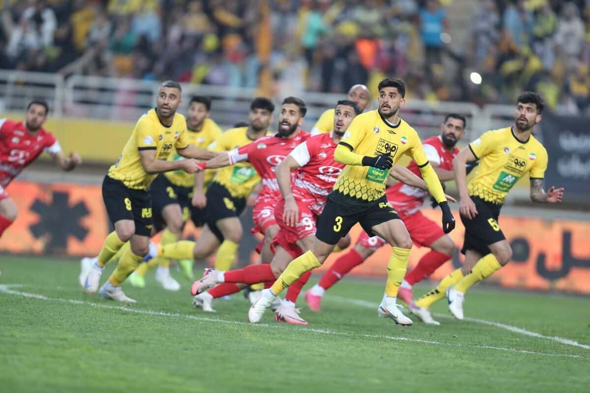 رضا اسدی حسین گودرزی کاوه رضایی بازیکن سپاهان علی علیپور فرشاد فرجی محمدحسین کنعانیزادگان بازیکن پرسپولیس لیگ برتر ایران